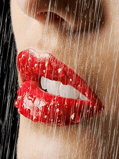 мокрые женские губы. 72 анимационаая картинка, гиф