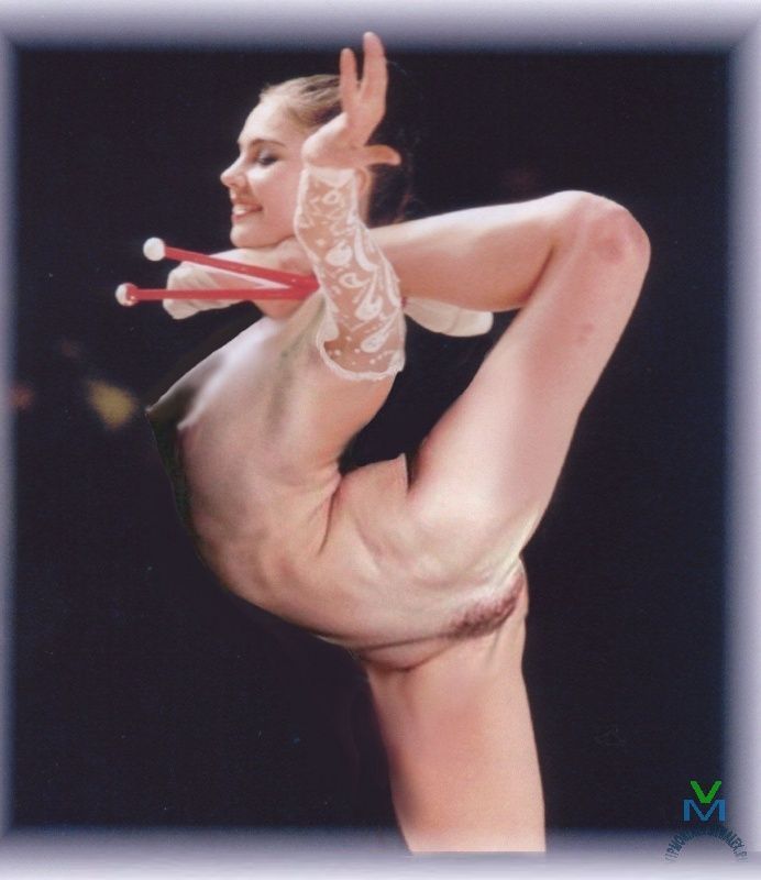 существо похожее на голую Алину Кабаеву в упражнениях с булавой