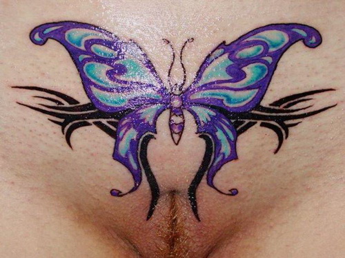 интимная татуировка бабочка махаон